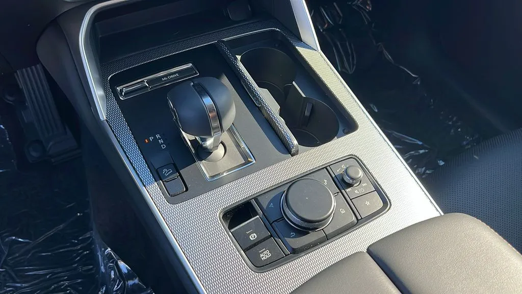 Mazda CX-90 photo 15