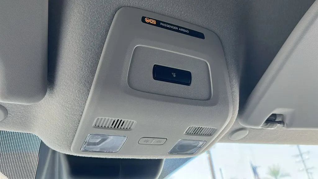 Ford Transit-150 photo 21