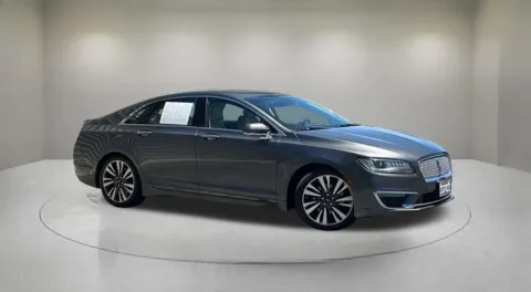 Gray 2019 Lincoln MKZ Hybrid Reserve II for sale in Indio, CA