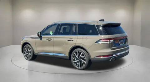 More photos of 2026 Lincoln Aviator Reserve at Fiesta Ford, Inc., CA