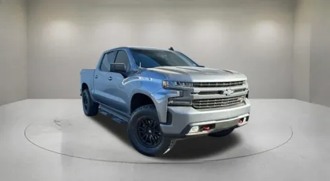 Gray 2020 Chevrolet Silverado 1500 LT Trail Boss for sale in Indio, CA