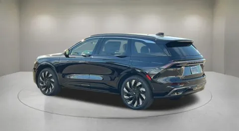 More photos of 2026 Lincoln Nautilus Black Label at Fiesta Ford, Inc., CA