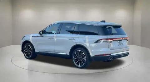 More photos of 2025 Lincoln Aviator Reserve at Fiesta Ford, Inc., CA