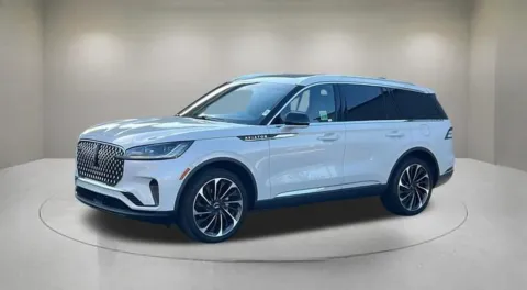 Photos of 2025 Lincoln Aviator Reserve for sale in Indio, CA at Fiesta Ford, Inc.