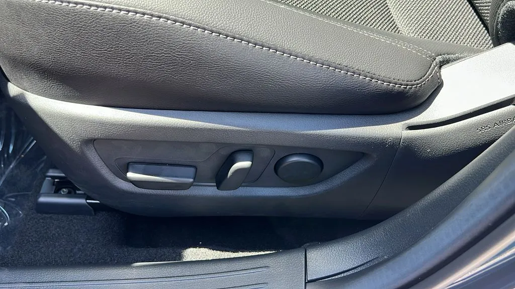 Mazda CX-50 photo 15