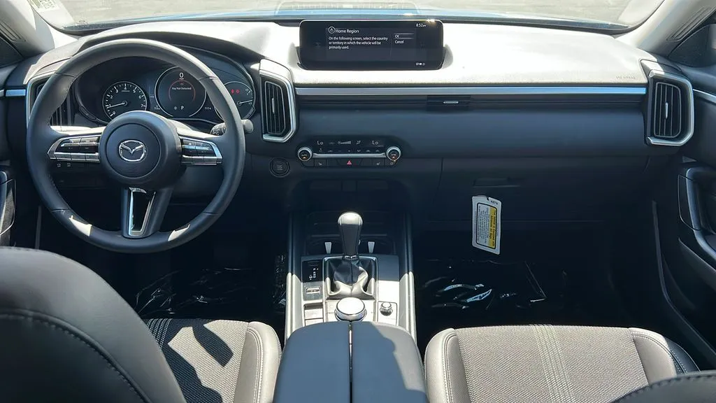 Mazda CX-50 photo 8
