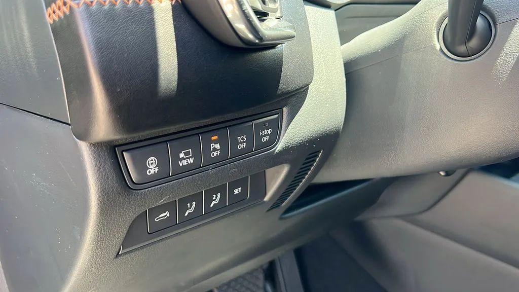 Mazda CX-50 photo 14