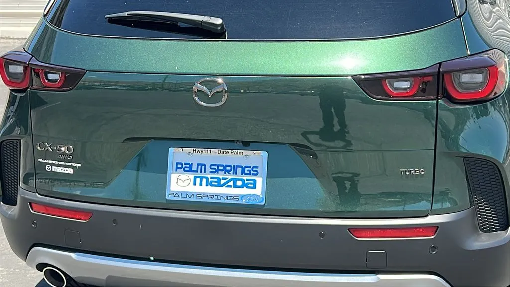 Mazda CX-50 photo 6