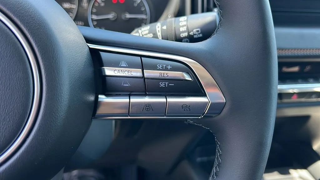 Mazda CX-50 photo 20