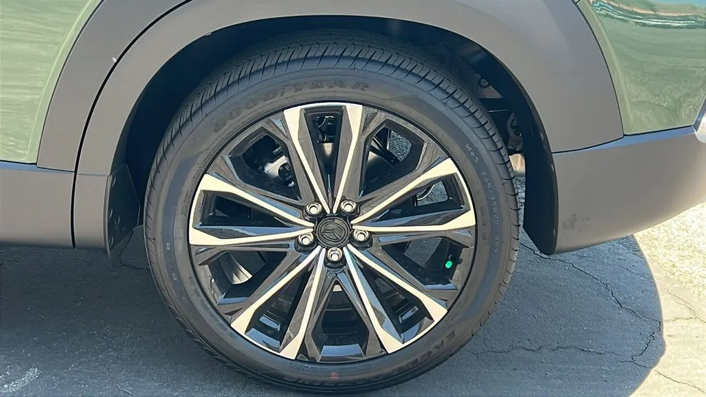Mazda CX-50 photo 7