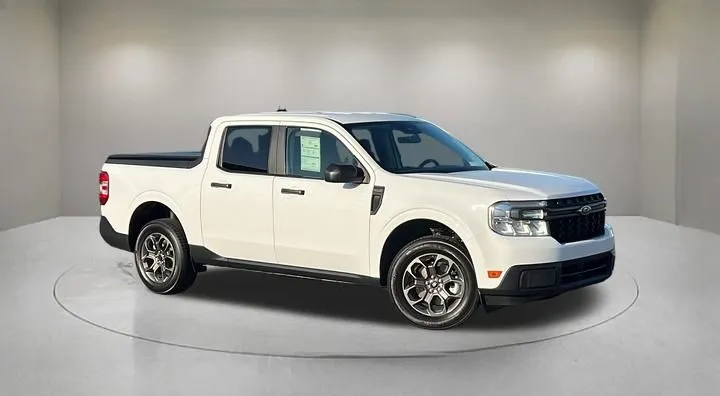 White 2024 Ford Maverick XLT for sale in Indio, CA