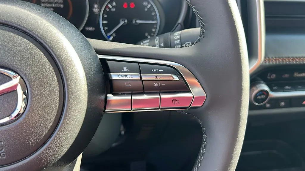 Mazda CX-50 photo 21