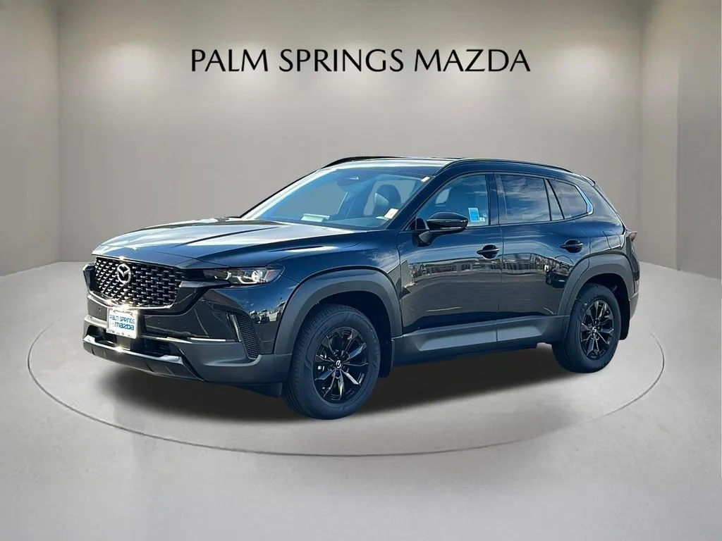 Mazda CX-50 photo 2