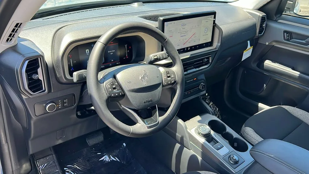 Ford Bronco Sport photo 12