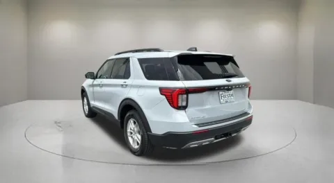 Photos of 2026 Ford Explorer Active for sale in Indio, CA at Fiesta Ford, Inc.