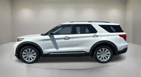 More photos of 2023 Ford Explorer Limited at Fiesta Ford, Inc., CA