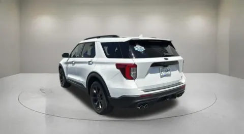 More photos of 2021 Ford Explorer ST at Fiesta Ford, Inc., CA