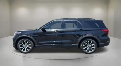 More photos of 2022 Ford Explorer ST-Line at Fiesta Ford, Inc., CA