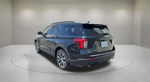 More photos of 2022 Ford Explorer ST-Line at Fiesta Ford, Inc., CA