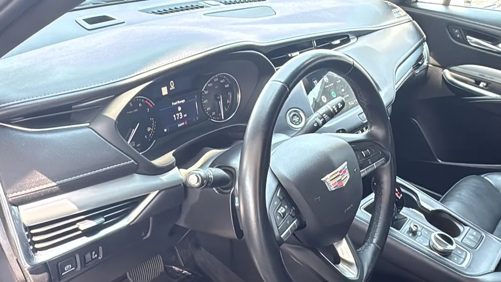 Cadillac XT4 photo 21