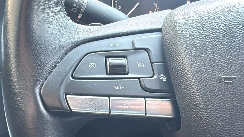 Cadillac XT4 photo 12