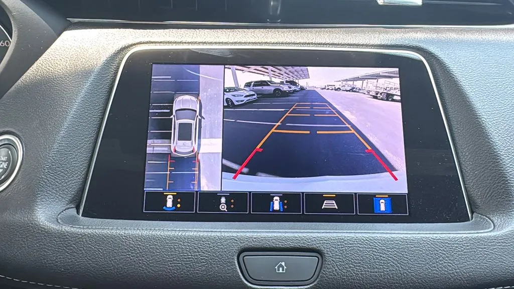 Cadillac XT4 photo 16
