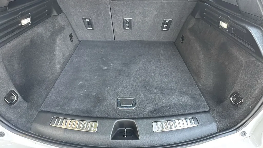 Cadillac XT4 photo 24