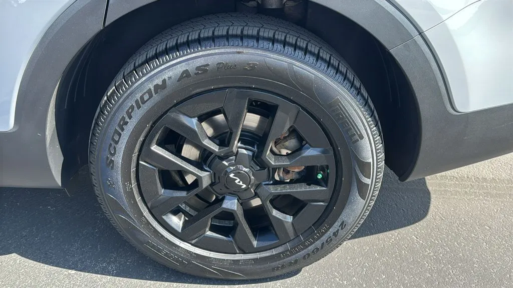 Kia Telluride photo 8