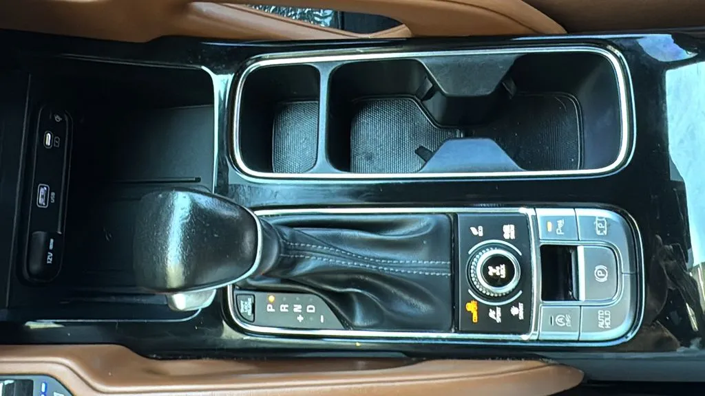Kia Telluride photo 15