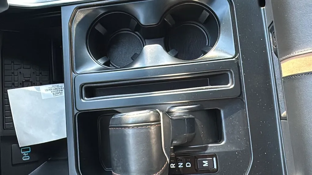 Ford F-150 photo 18