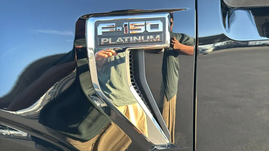Ford F-150 photo 7