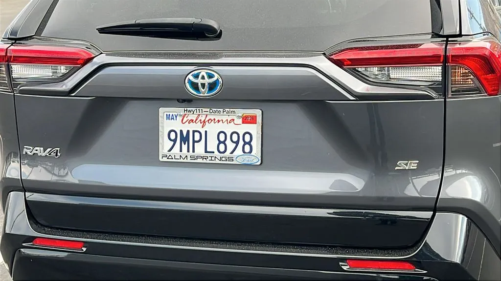 Toyota RAV4 photo 6