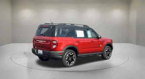More photos of 2024 Ford Bronco Sport Outer Banks at Fiesta Ford, Inc., CA
