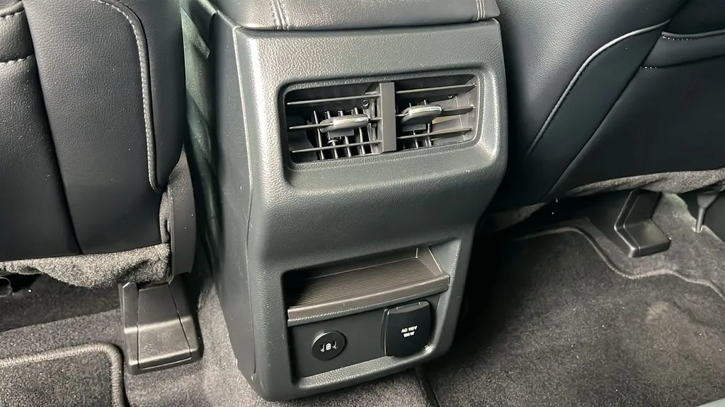 Ford Edge photo 10