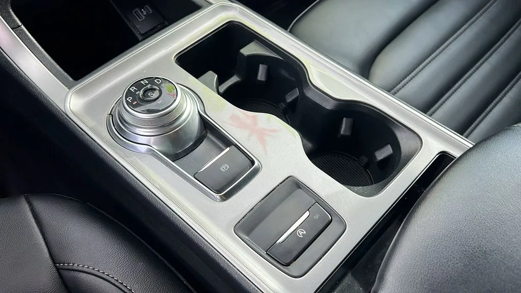 Ford Edge photo 17