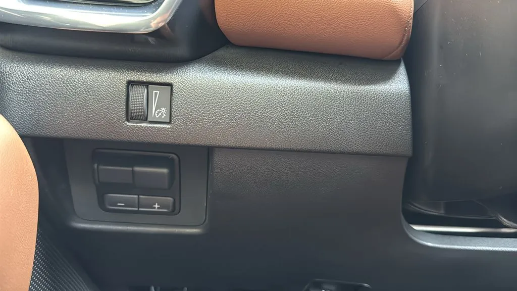 GMC Canyon photo 18