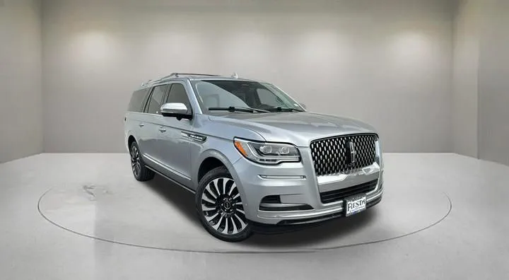 Unknown 2022 Lincoln Navigator L Black Label for sale in Indio, CA