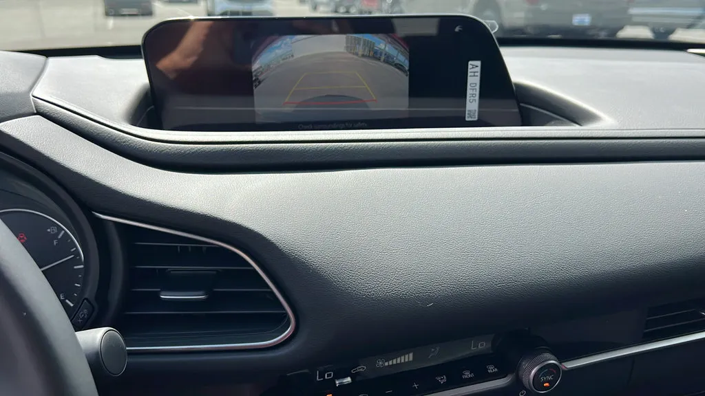 Mazda CX-30 photo 18