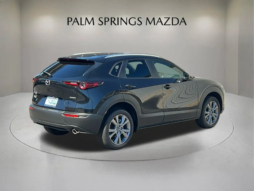 Mazda CX-30 photo 5