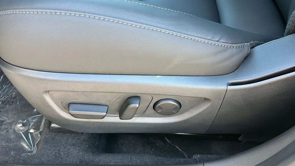 Mazda CX-30 photo 15