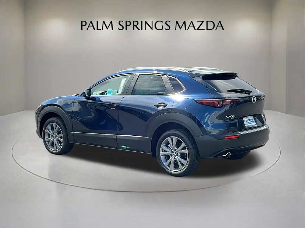 Mazda CX-30 photo 4