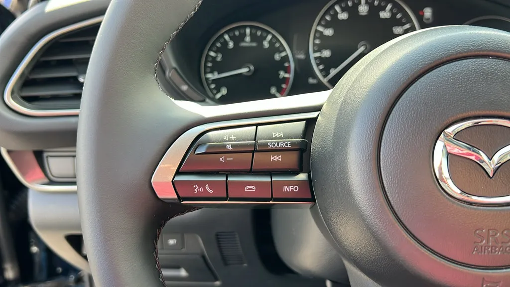 Mazda CX-30 photo 22