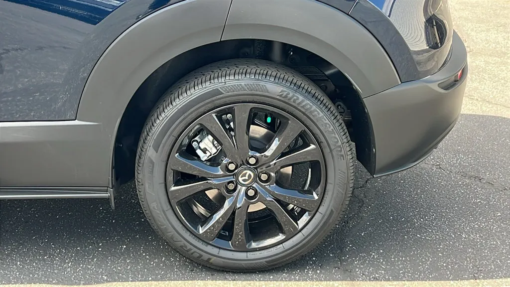 Mazda CX-30 photo 7