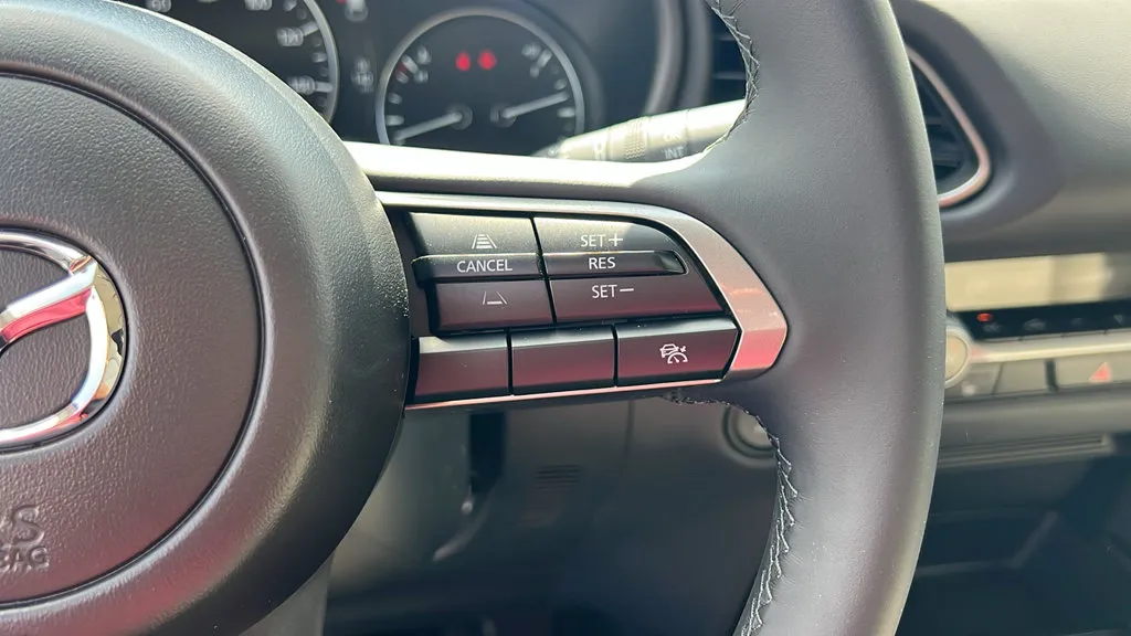 Mazda CX-30 photo 21