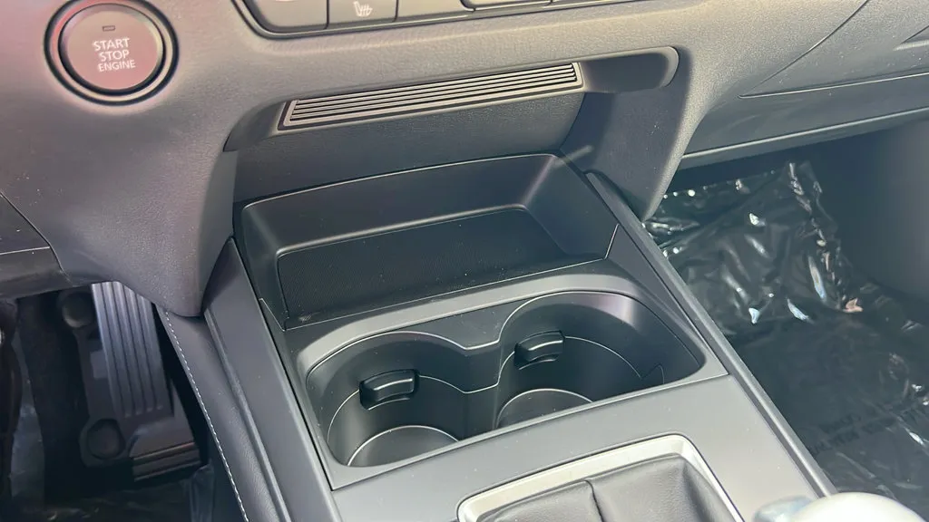 Mazda CX-30 photo 19