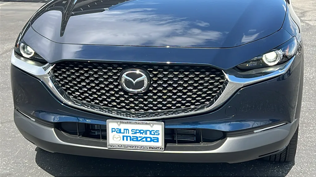 Mazda CX-30 photo 3