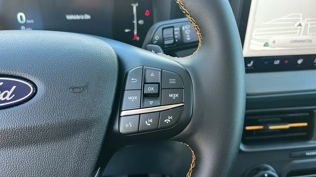 Ford Maverick photo 19