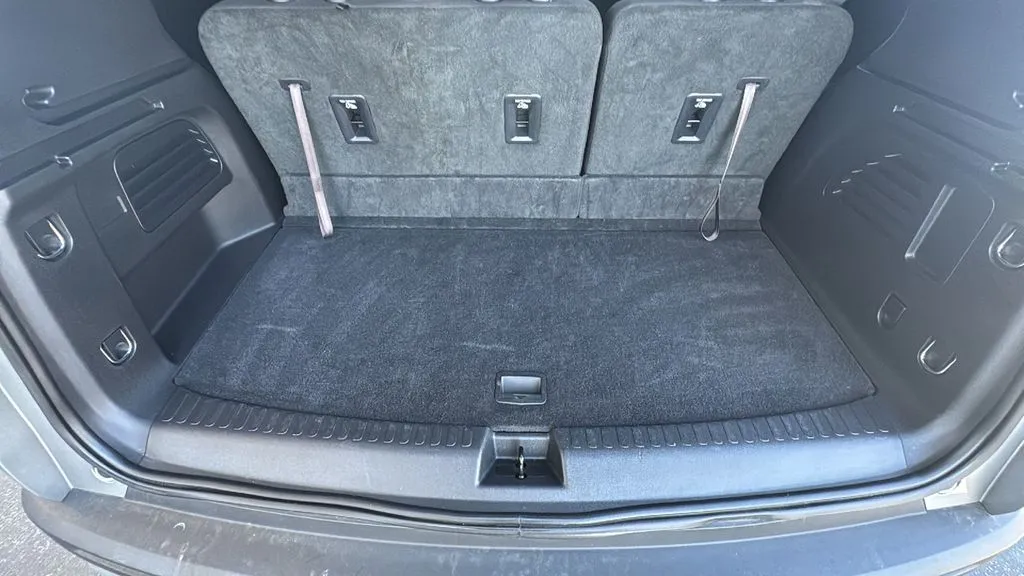 GMC Acadia photo 26
