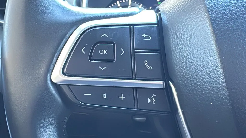 Toyota Highlander photo 12