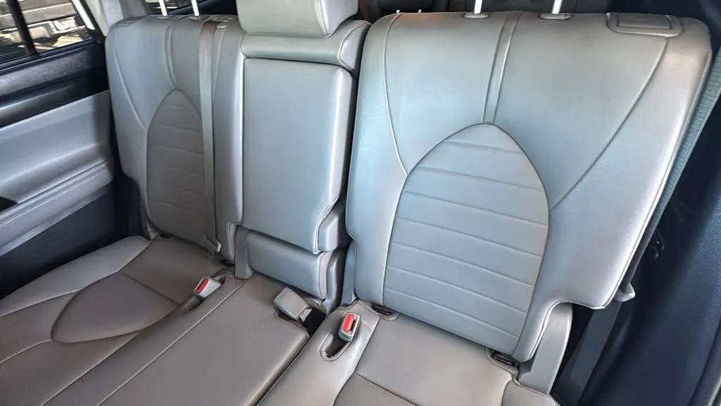 Toyota Highlander photo 23